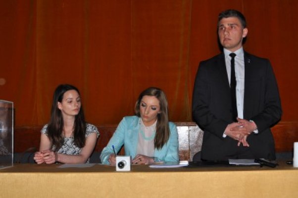 Scandal printre elevii constănţeni: ce s-a întâmplat la alegeri!